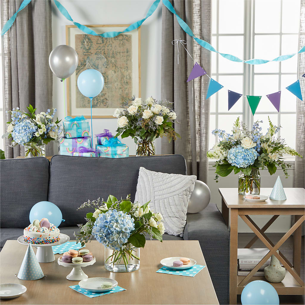 Carolina Blue Bouquet Set – Greater Wichita Flower Shop, Wichita KS
