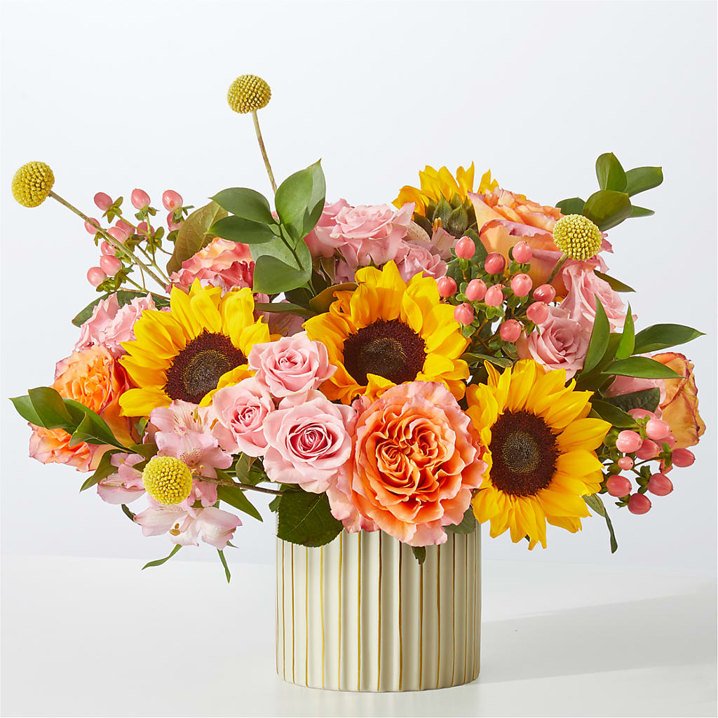 Sun's Out Bouquet – Greater Wichita Flower Shop, Wichita KS