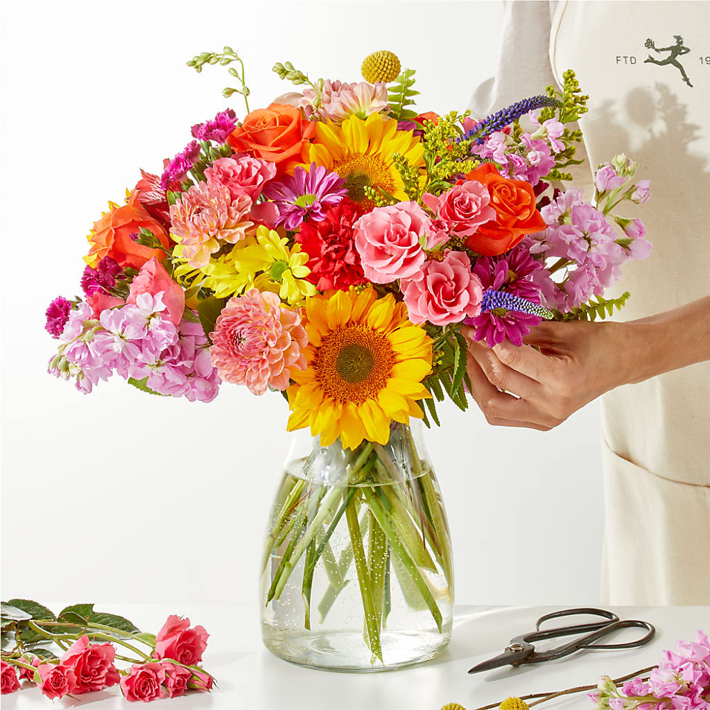 Cue the Confetti - A Florist Original – Greater Wichita Flower Shop, Wichita KS