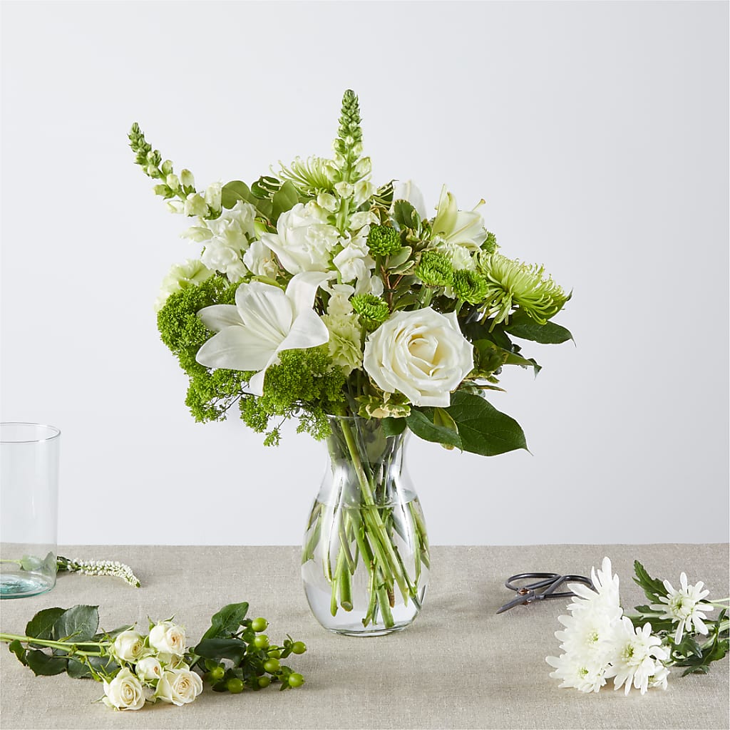 Irish Garden - A Florist Original – Greater Wichita Flower Shop, Wichita KS