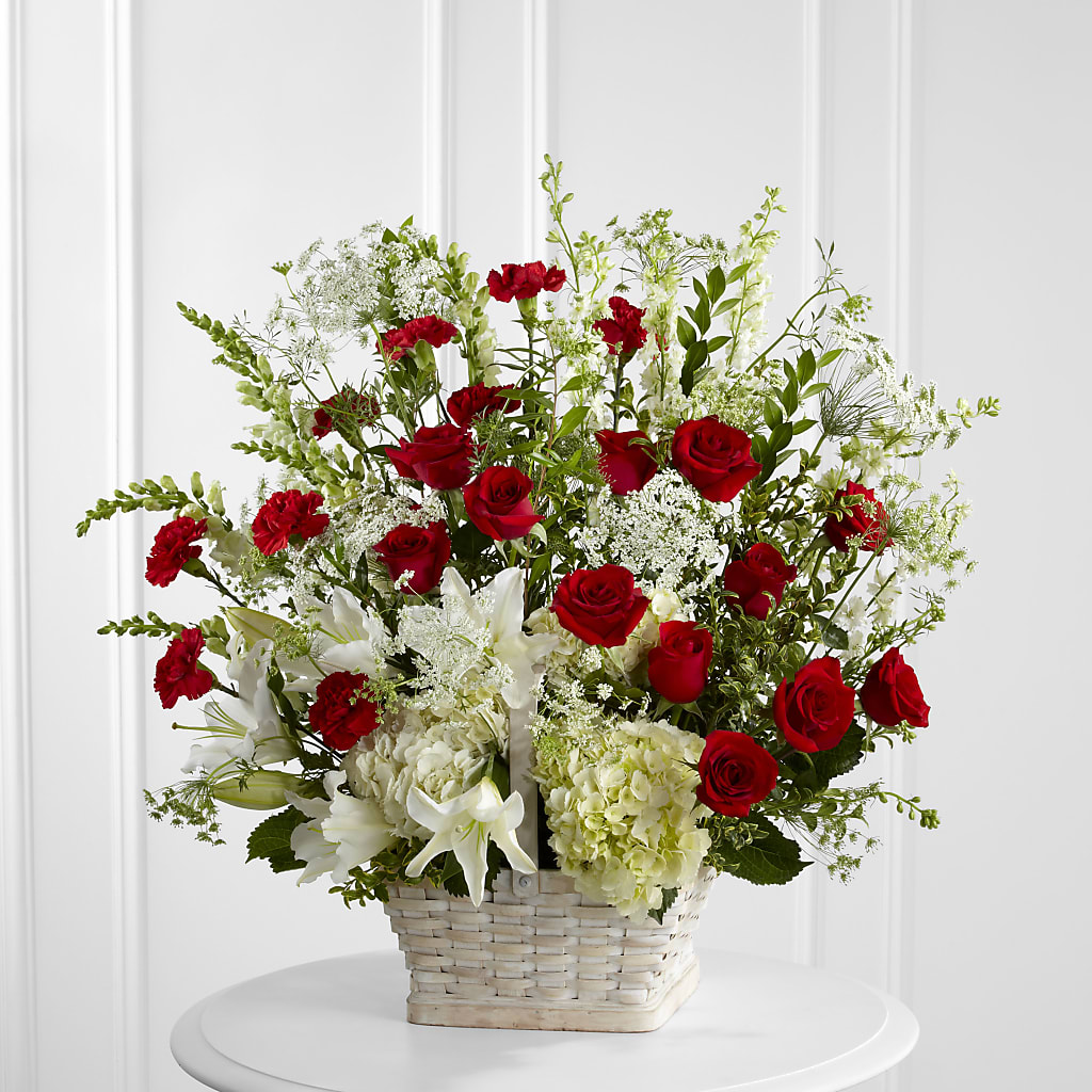 In Loving Memory Arrangement – Greater Wichita Flower Shop, Wichita KS