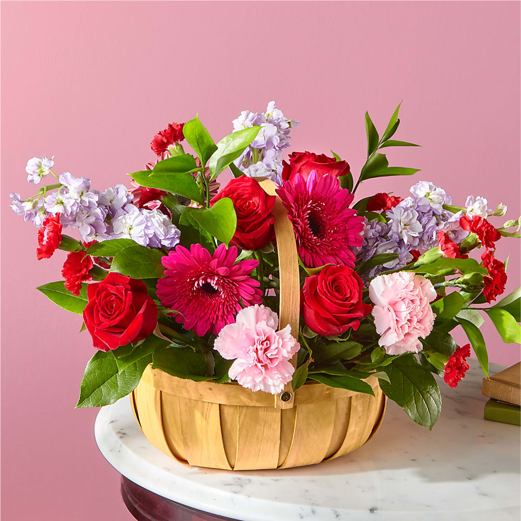 Pink Picnic Basket – Greater Wichita Flower Shop, Wichita KS