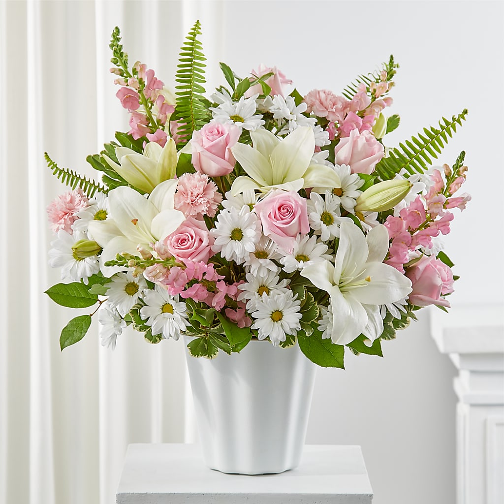 Soft Touch Tabletop Basket – Greater Wichita Flower Shop, Wichita KS