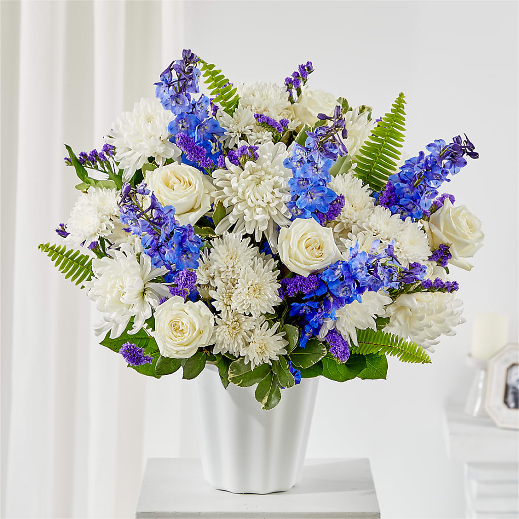 Hold Dear Tabletop Basket – Greater Wichita Flower Shop, Wichita KS