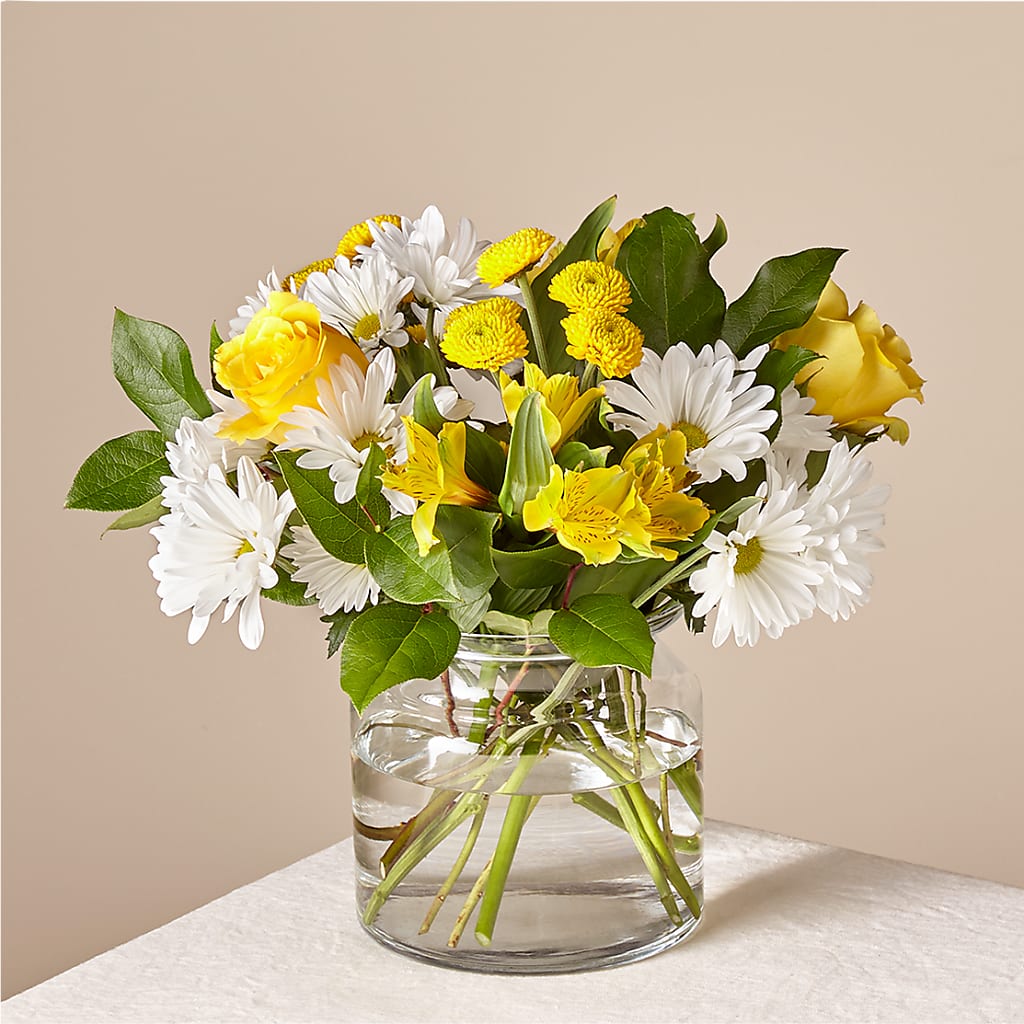 Sunny Sentiments Bouquet – Greater Wichita Flower Shop, Wichita KS