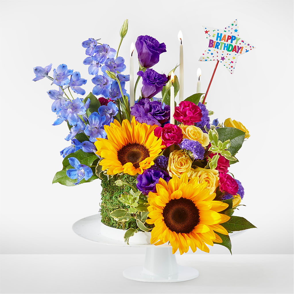 Star of the Day Floral Cake – Greater Wichita Flower Shop, Wichita KS