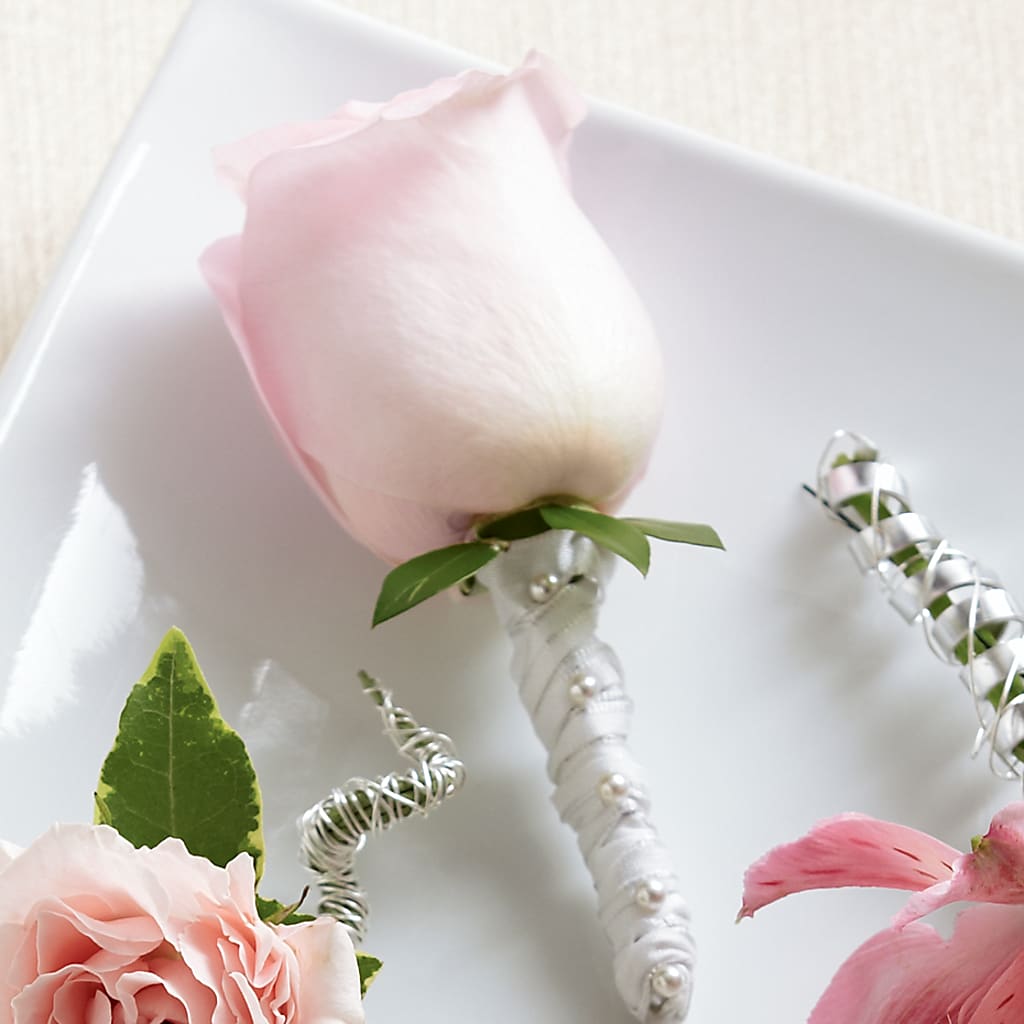 Pink Rose Boutonniere – Greater Wichita Flower Shop, Wichita KS