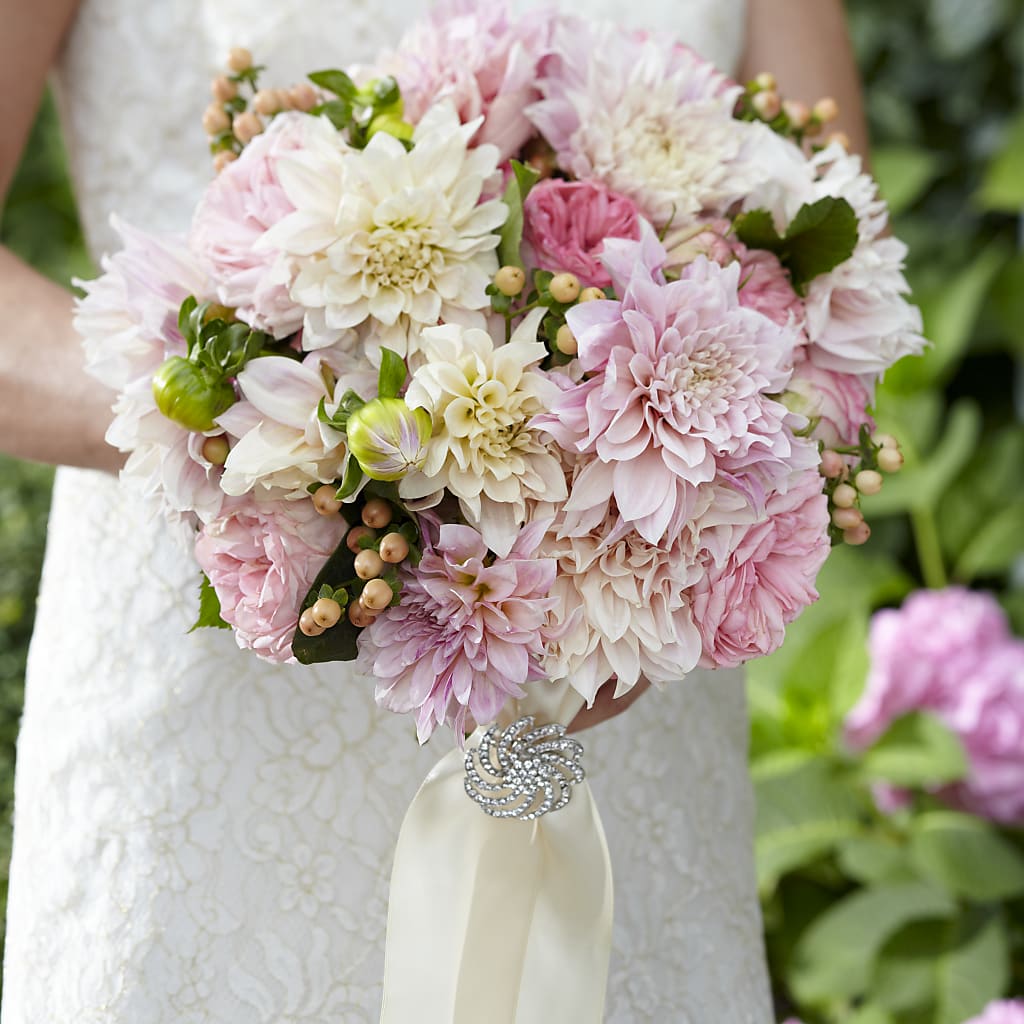 Heart's Promise Bouquet – Greater Wichita Flower Shop, Wichita KS