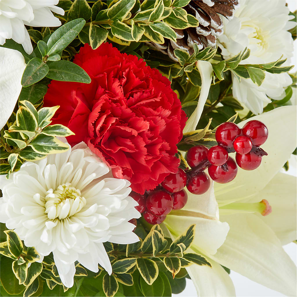 Festive Moments Tree –  Greater Wichita Flower Shop, Wichita KS