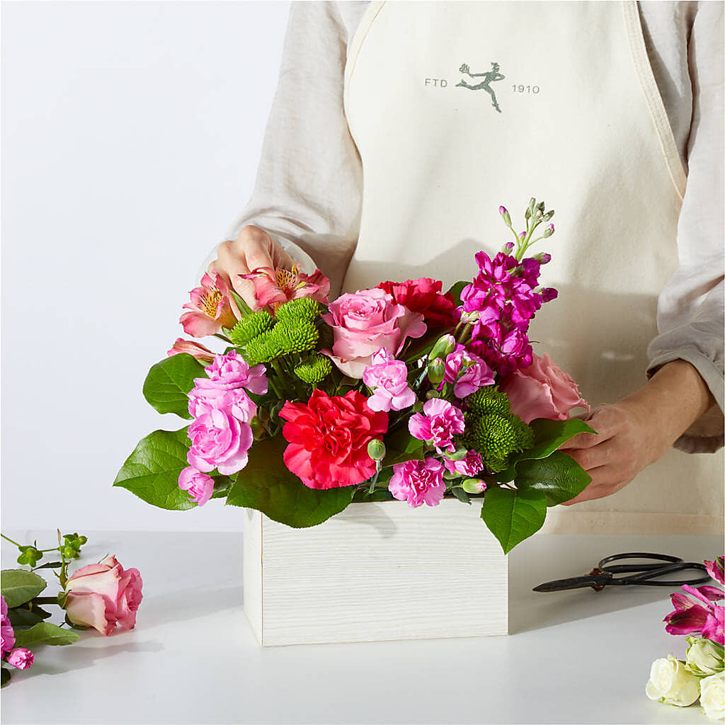 Sweetberry Box – A Florist Original –  Greater Wichita Flower Shop, Wichita KS