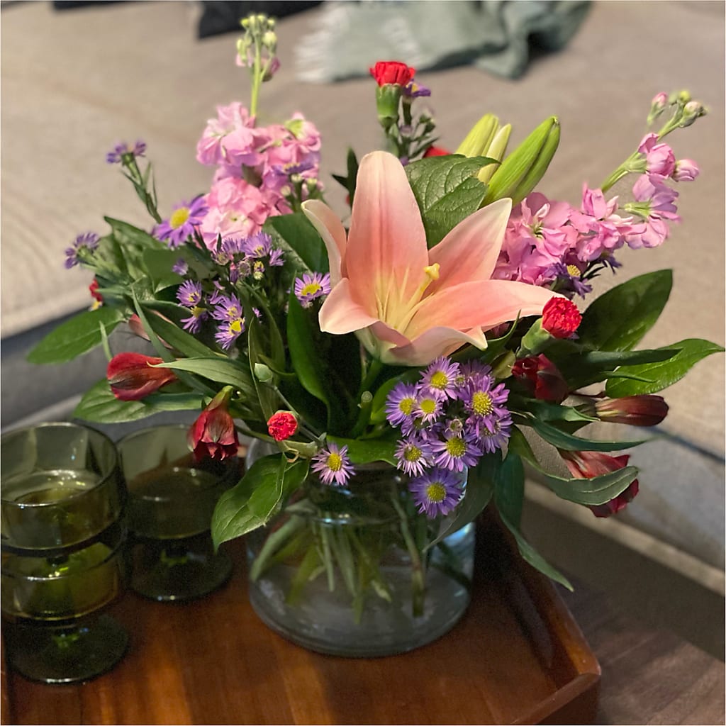 Romantique Bouquet –  Greater Wichita Flower Shop, Wichita KS