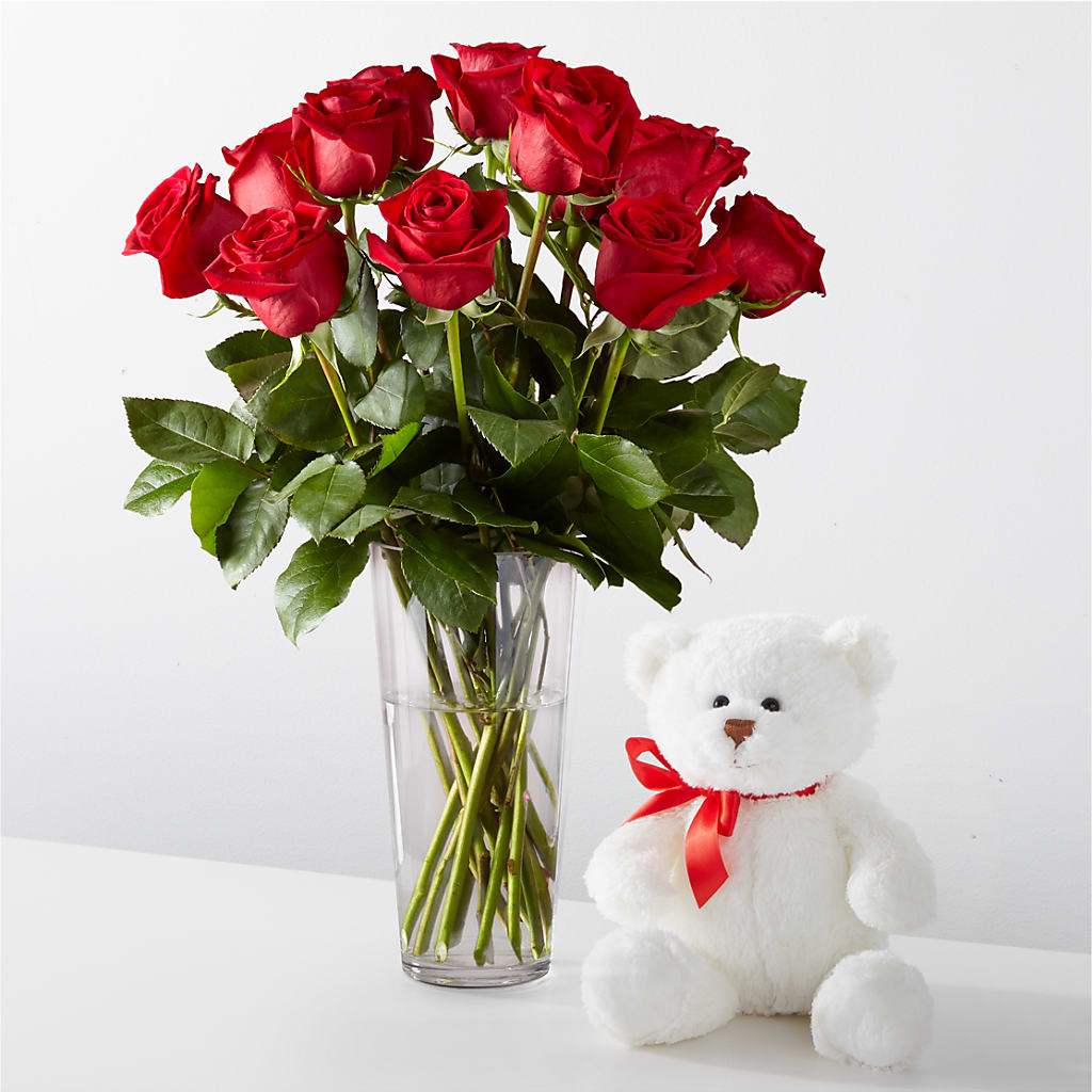 Romantic Long Stem Red Rose Bouquet Bundles –  Greater Wichita Flower Shop, Wichita KS