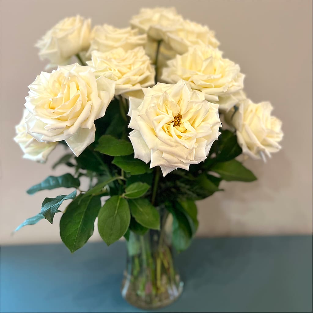 Long Stem Yellow Rose Bouquet –  Greater Wichita Flower Shop, Wichita KS