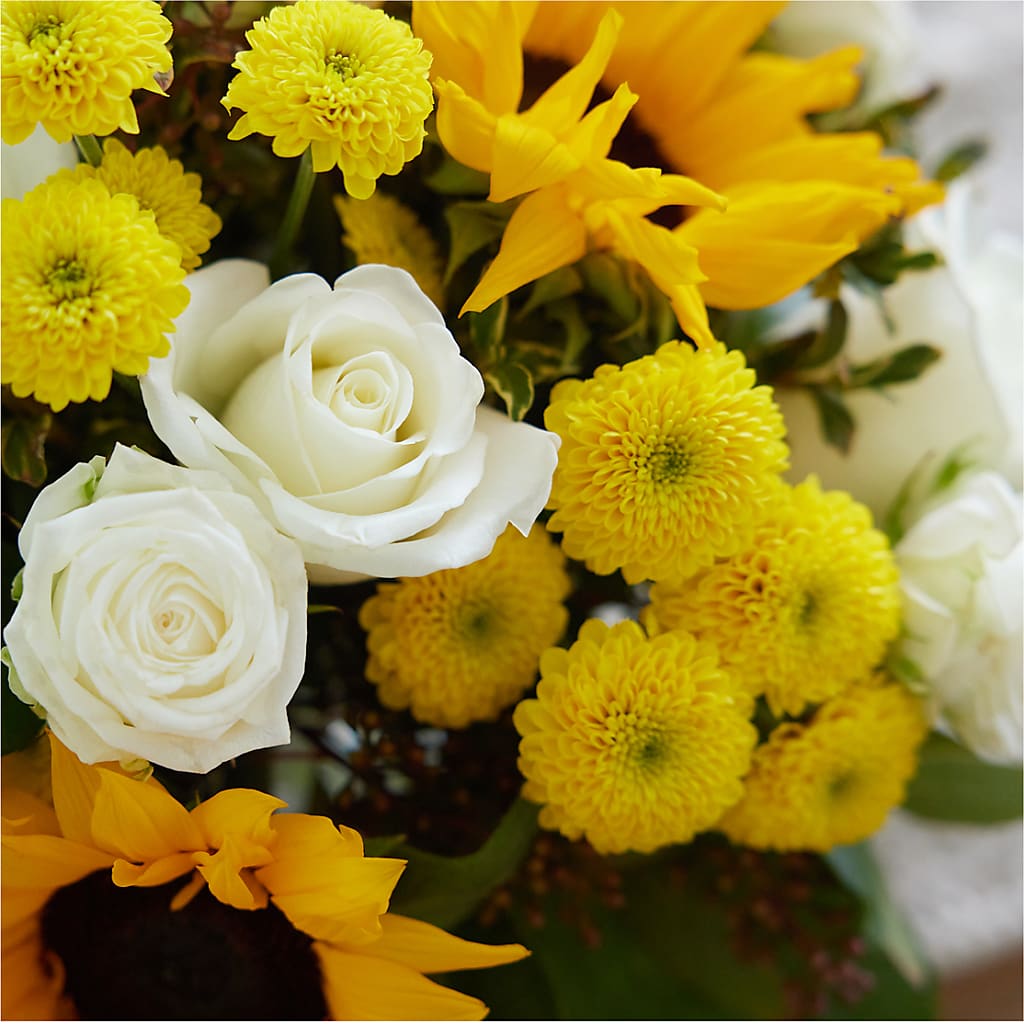 Luminous Morning Bouquet –  Greater Wichita Flower Shop, Wichita KS