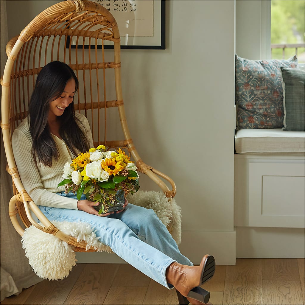 Luminous Morning Bouquet –  Greater Wichita Flower Shop, Wichita KS