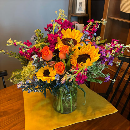 Rays of Life Bouquet –  Greater Wichita Flower Shop, Wichita KS