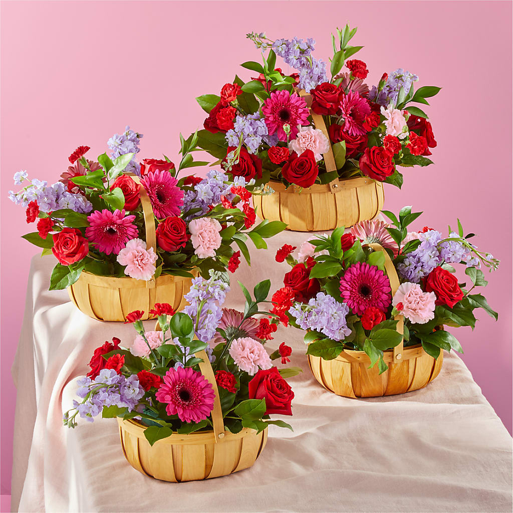 Pink Picnic Basket –  Greater Wichita Flower Shop, Wichita KS