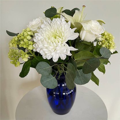 Snowy Dreams Bouquet –  Greater Wichita Flower Shop, Wichita KS