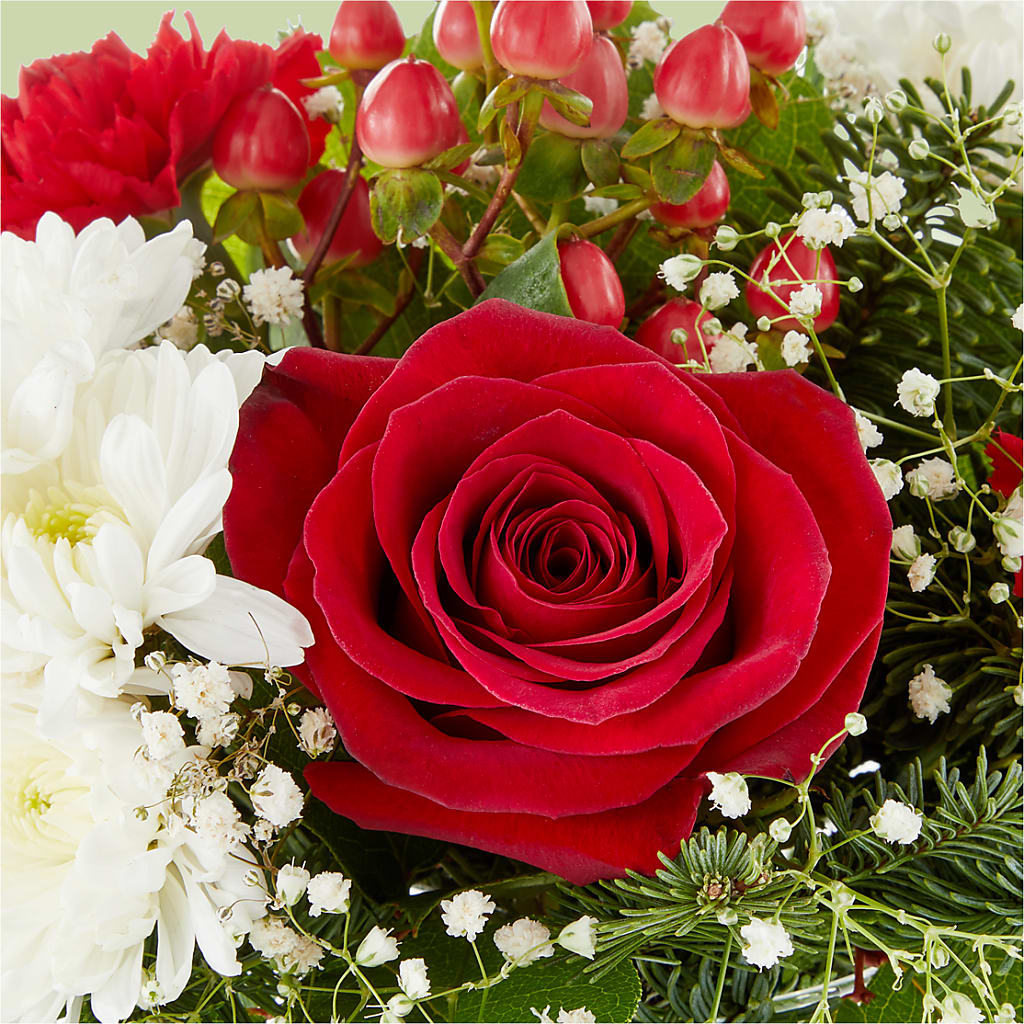 Chance of Flurries Bouquet –  Greater Wichita Flower Shop, Wichita KS