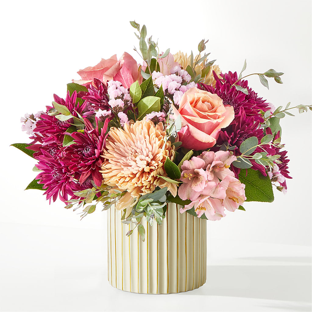 Berry Cobbler Bouquet with Ivory Vase –  Greater Wichita Flower Shop, Wichita KS