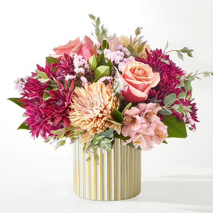 Berry Cobbler Bouquet with Ivory Vase –  Greater Wichita Flower Shop, Wichita KS