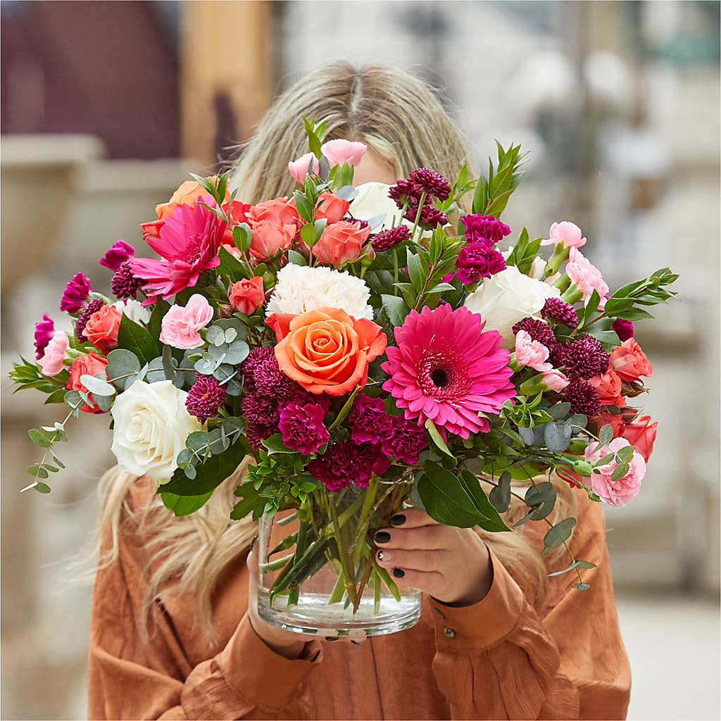 Smell the Roses Bouquet –  Greater Wichita Flower Shop, Wichita KS