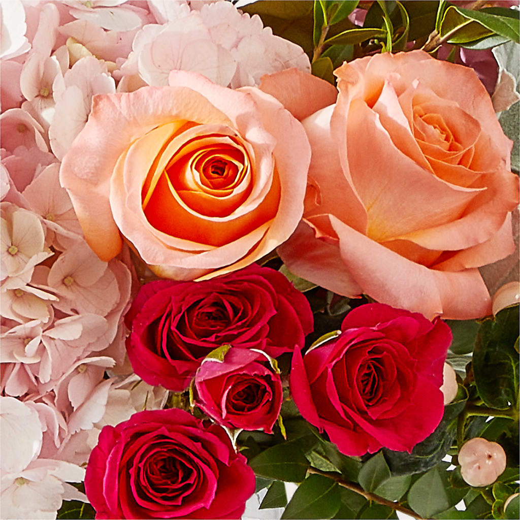 Glitz & Glam Bouquet –  Greater Wichita Flower Shop, Wichita KS