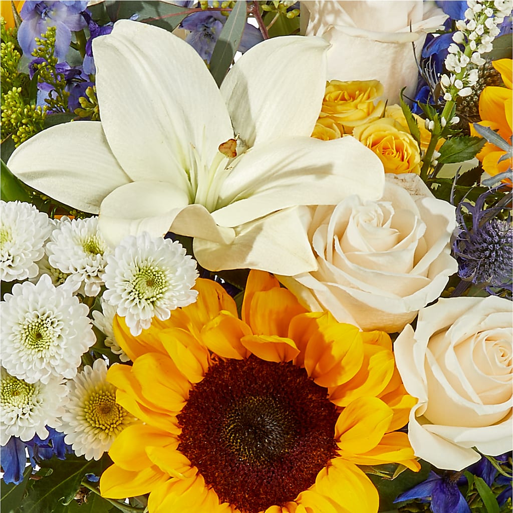 Wonderfully Sunny Bouquet –  Greater Wichita Flower Shop, Wichita KS