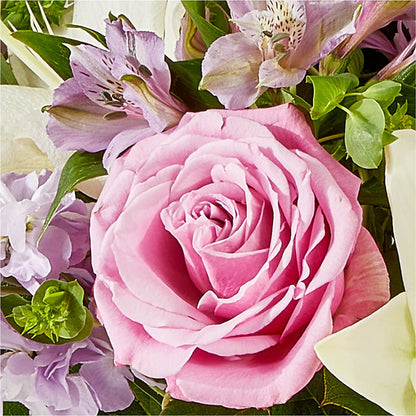 Daydreamer Bouquet –  Greater Wichita Flower Shop, Wichita KS