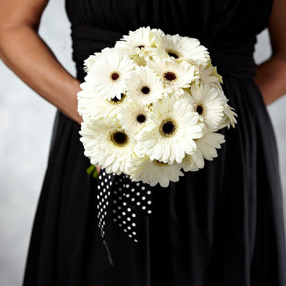 Daisy Delight Bouquet –  Greater Wichita Flower Shop, Wichita KS
